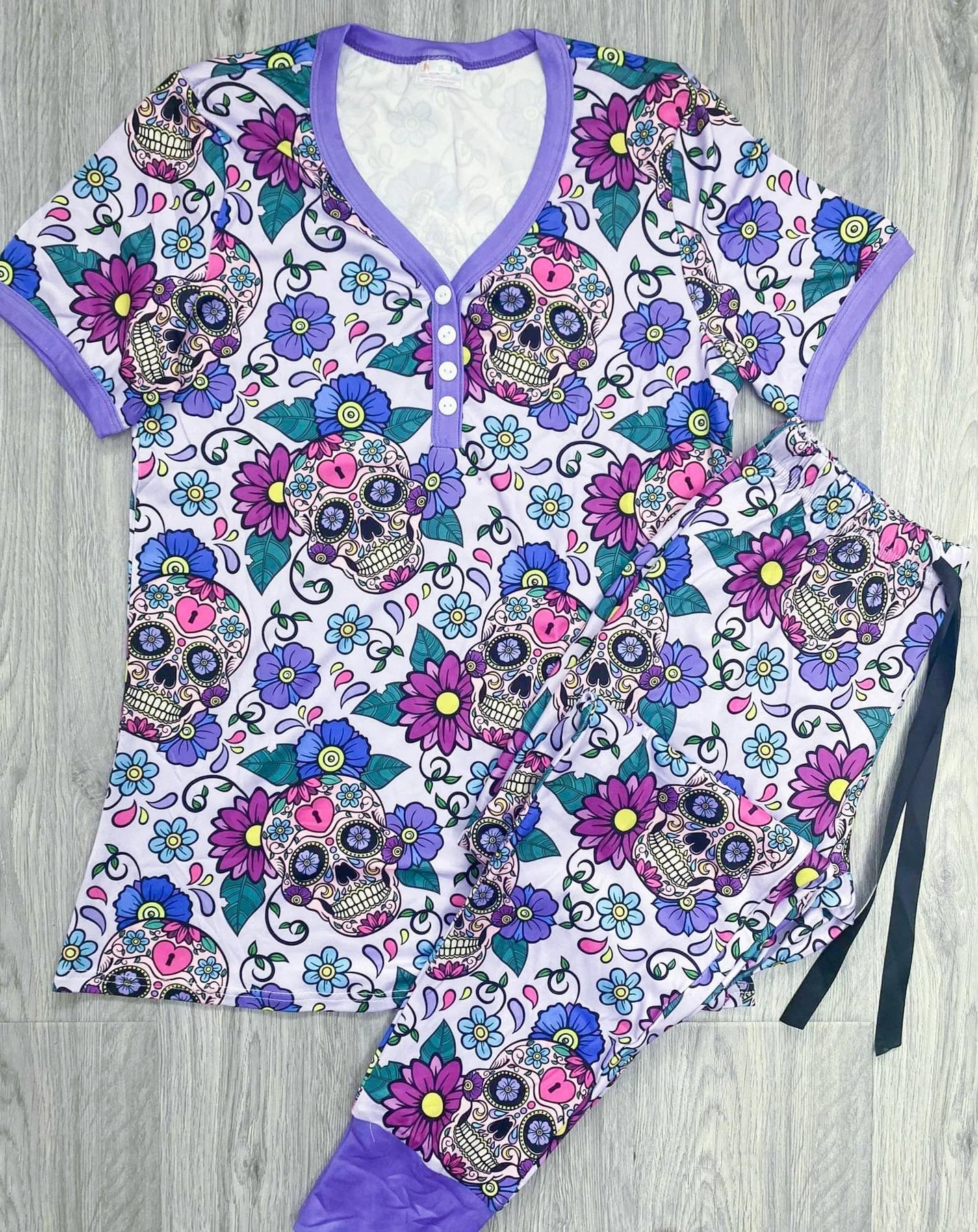 Halloween Short Sleeve Pajama Set In Three Colors