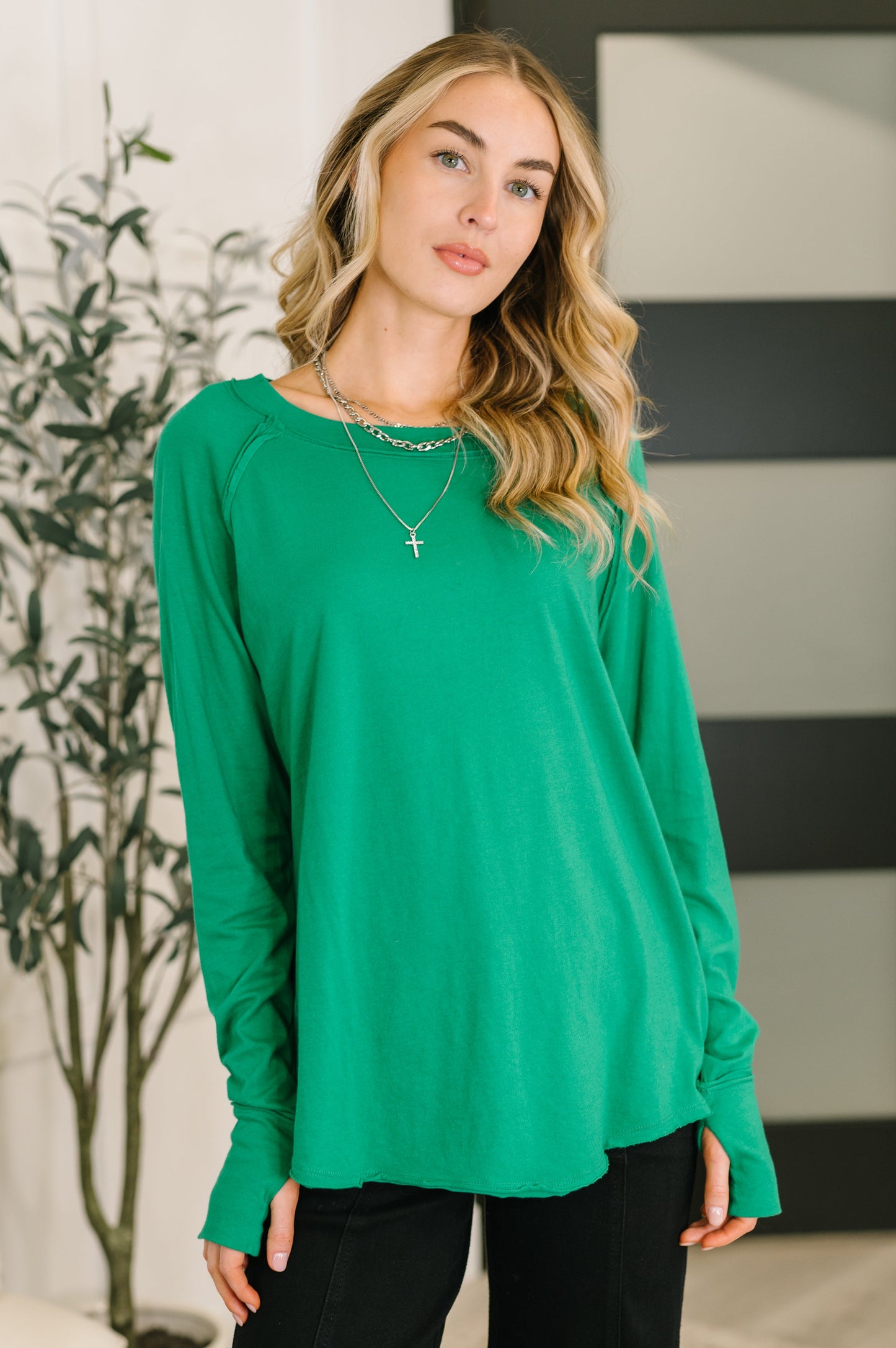 Nice to Each Other Raglan Sleeve Top in Kelly Green
