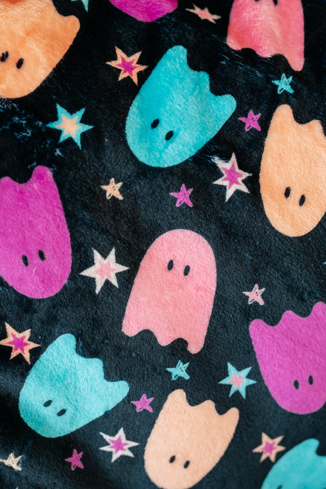 PREORDER: Halloween Fleece Blanket in Neon Ghosts