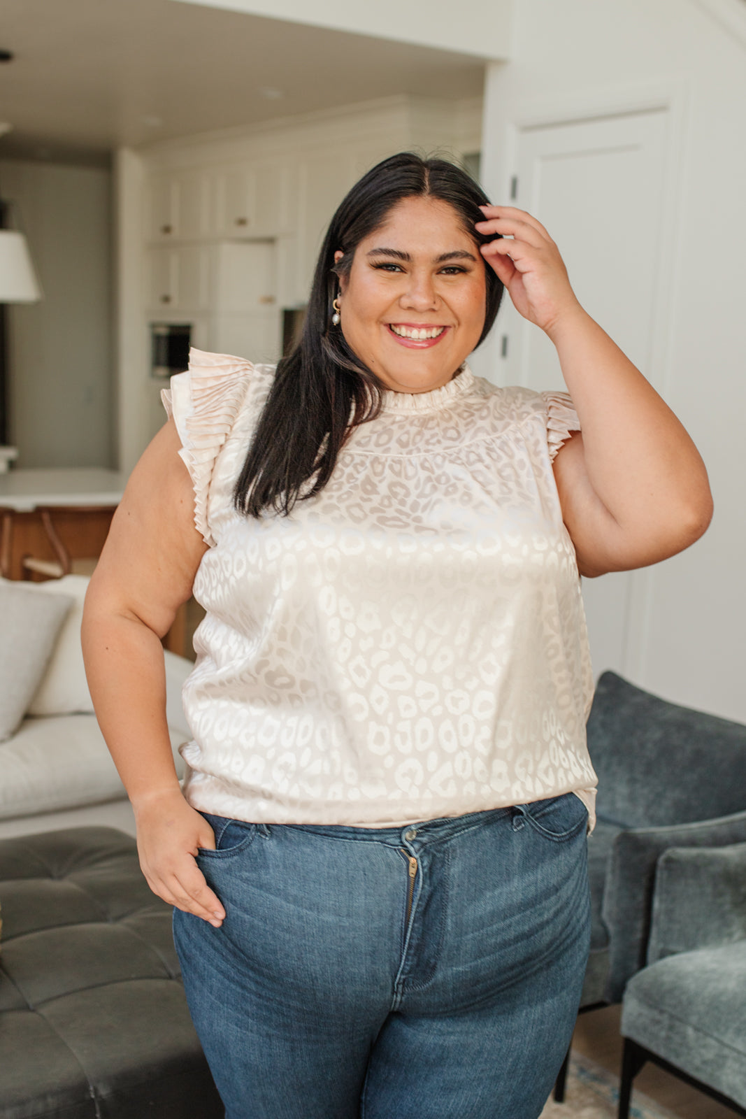 City Escape Top in Pearl