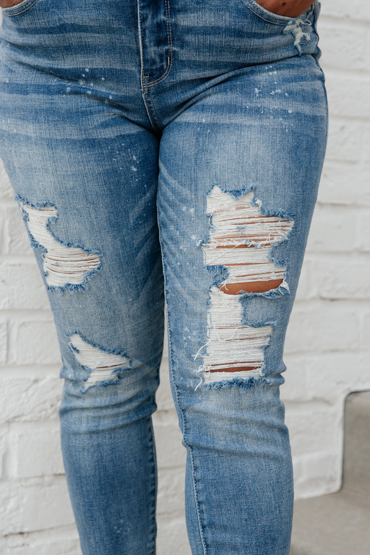 Ocean Side Distressed Skinny Jeans